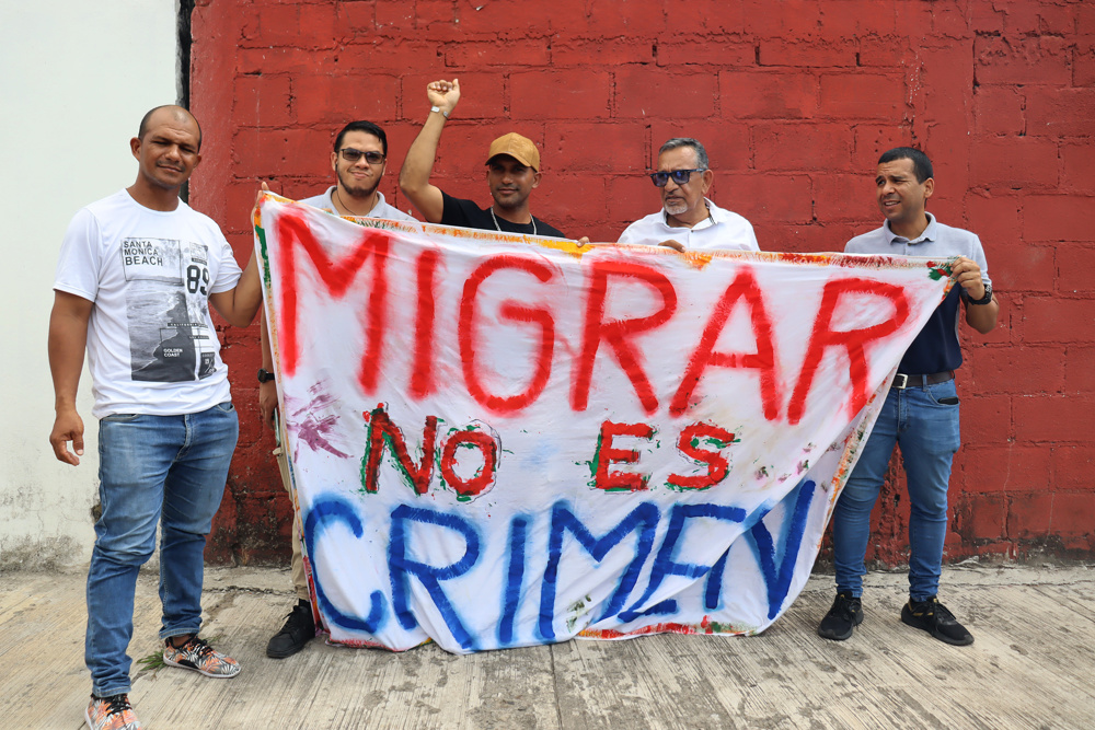 La expulsión de EEUU de extranjeros con CBP One agudiza el desánimo de migrantes en México