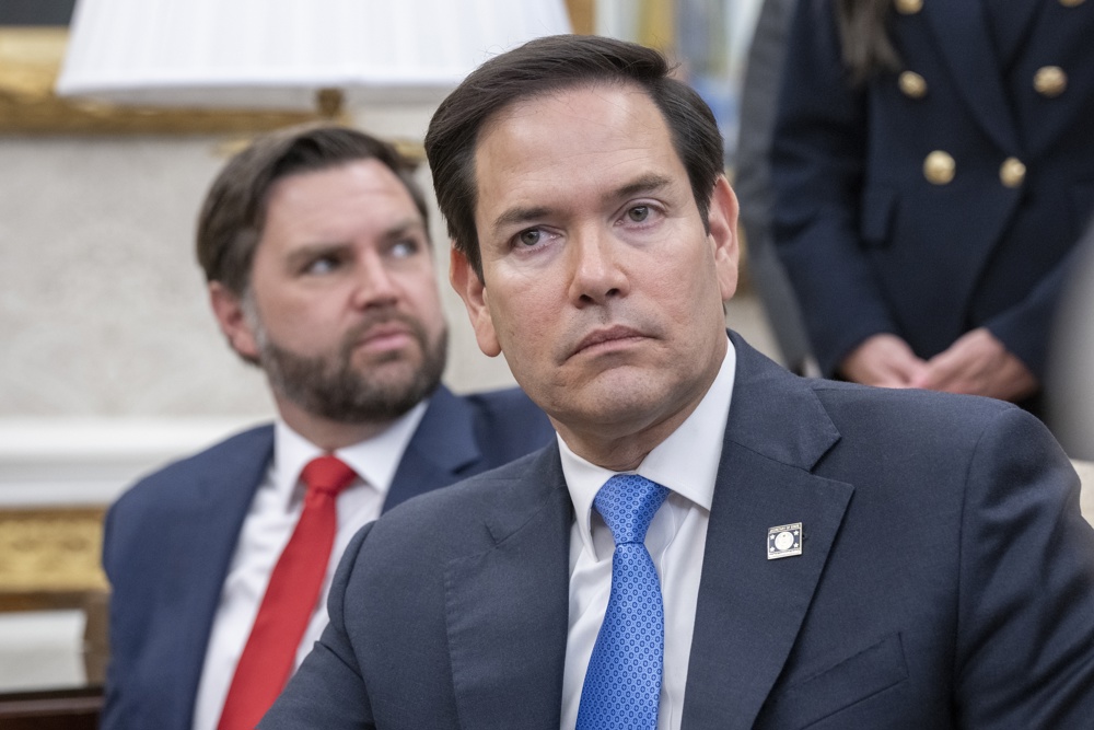 Marco Rubio defiende deportación de inmigrantes, pero sostiene derecho al debido proceso
