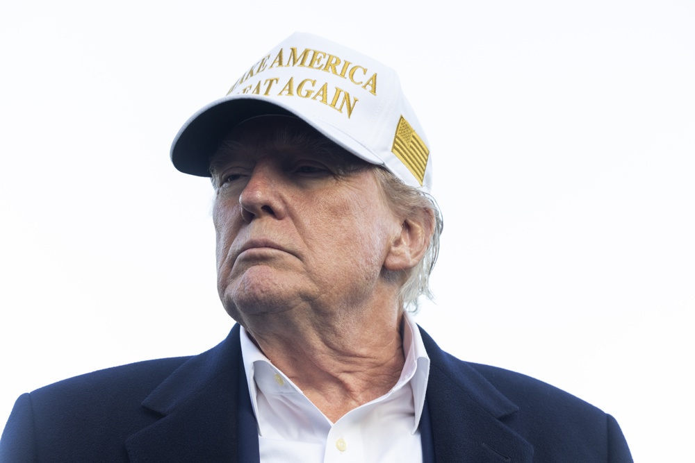 Un legislador demócrata inicia por primera vez el proceso para intentar destituir a Trump