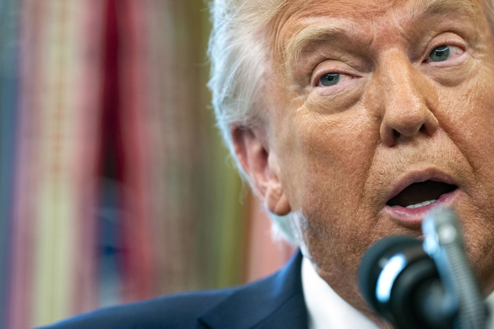 Trump presume el ser un mandatario que respeta la ciencia e impulsa políticas ambientales