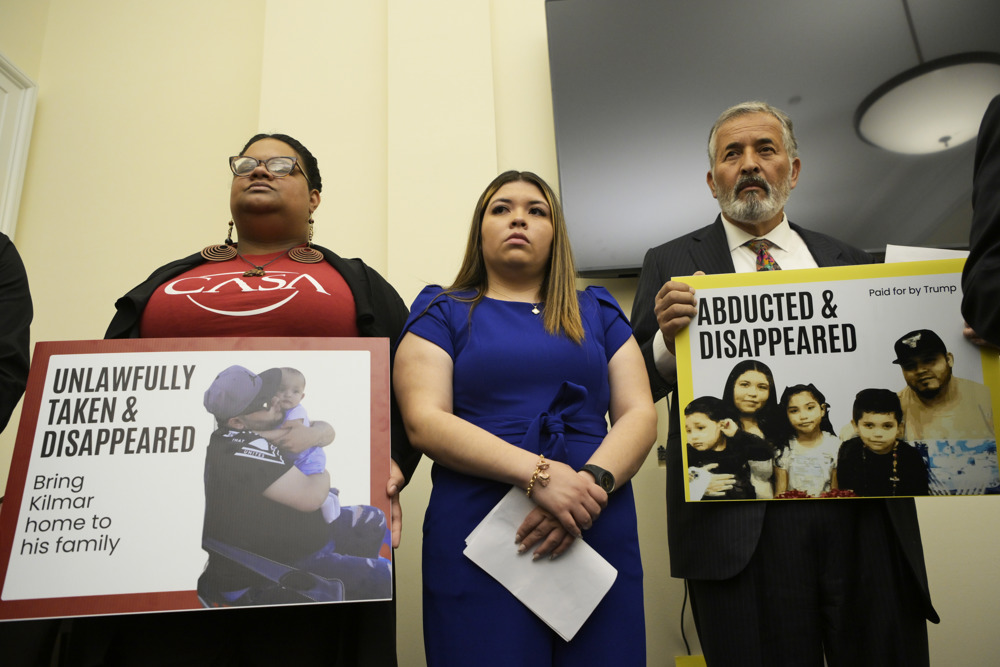 Esposa del hombre deportado por error defiende su inocencia y carga contra Trump y Bukele