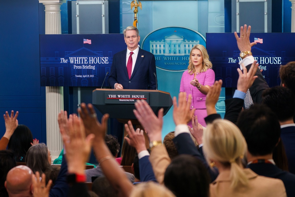 La Casa Blanca carga contra Amazon por señalar el costo de los aranceles en sus productos