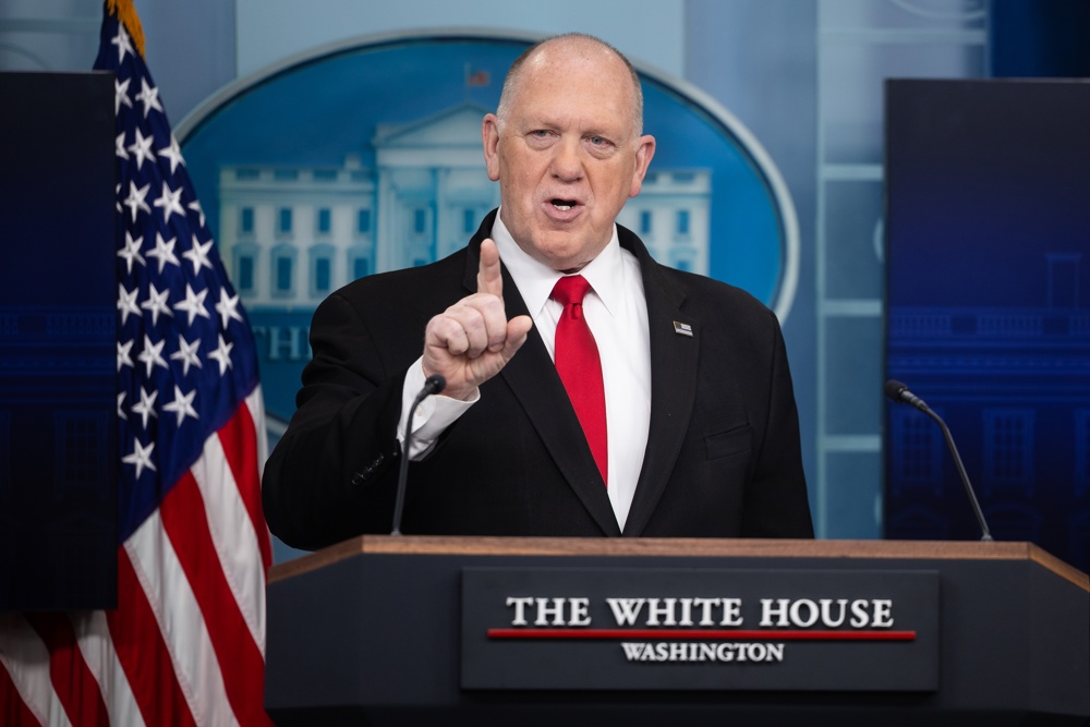 Gobierno Trump “triplicará de nuevo” las redadas de inmigración en los lugares de trabajo