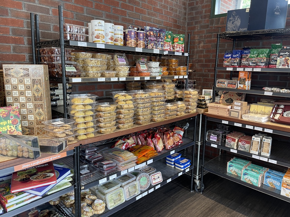 El futuro de los pequeños comerciantes de EEUU en jaque por la guerra arancelaria de Trump