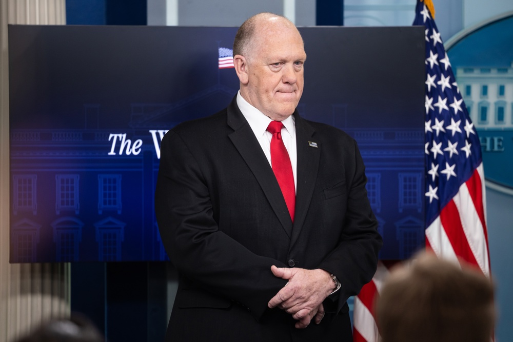 Trump aumenta su ofensiva migratoria con más órdenes ejecutivas para agilizar detenciones