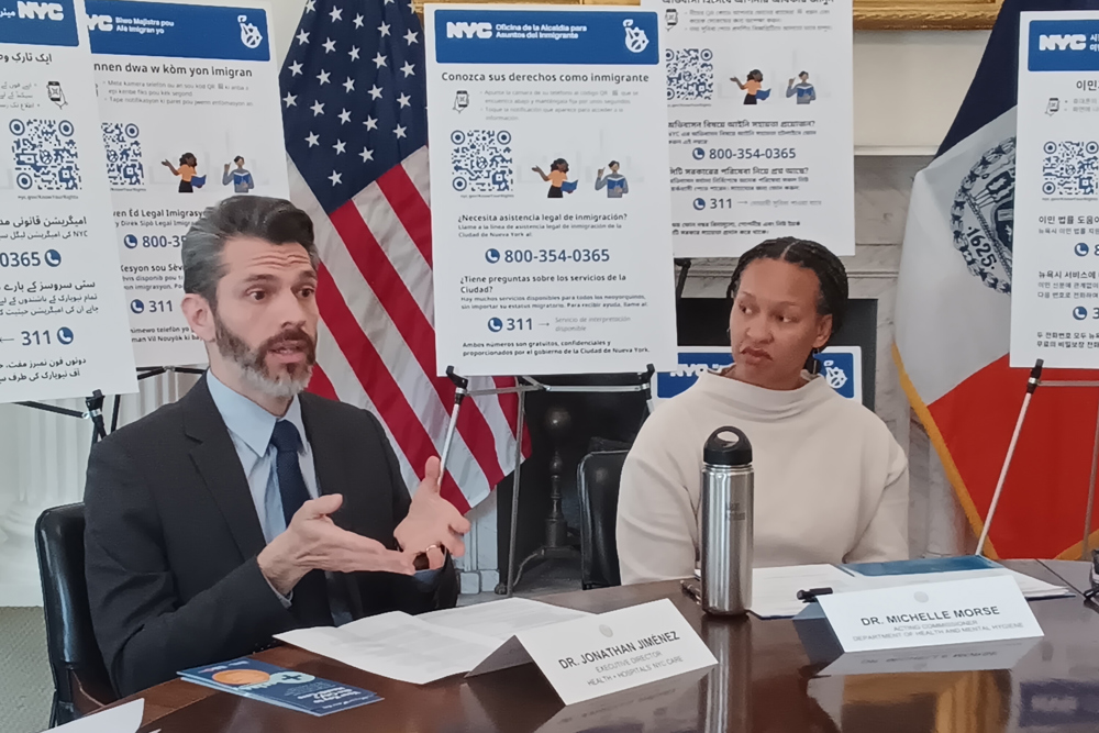 Nueva York recuerda a los inmigrantes que pueden acudir sin miedo a los hospitales