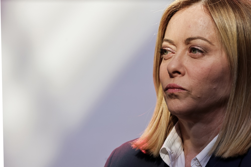 Meloni verá el 17 de abril a Trump para proponer “cero aranceles” industriales con UE