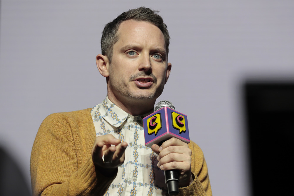 Elijah Wood, conocido por su papel de Frodo, artista estrella del Puerto Rico Comic Con’25