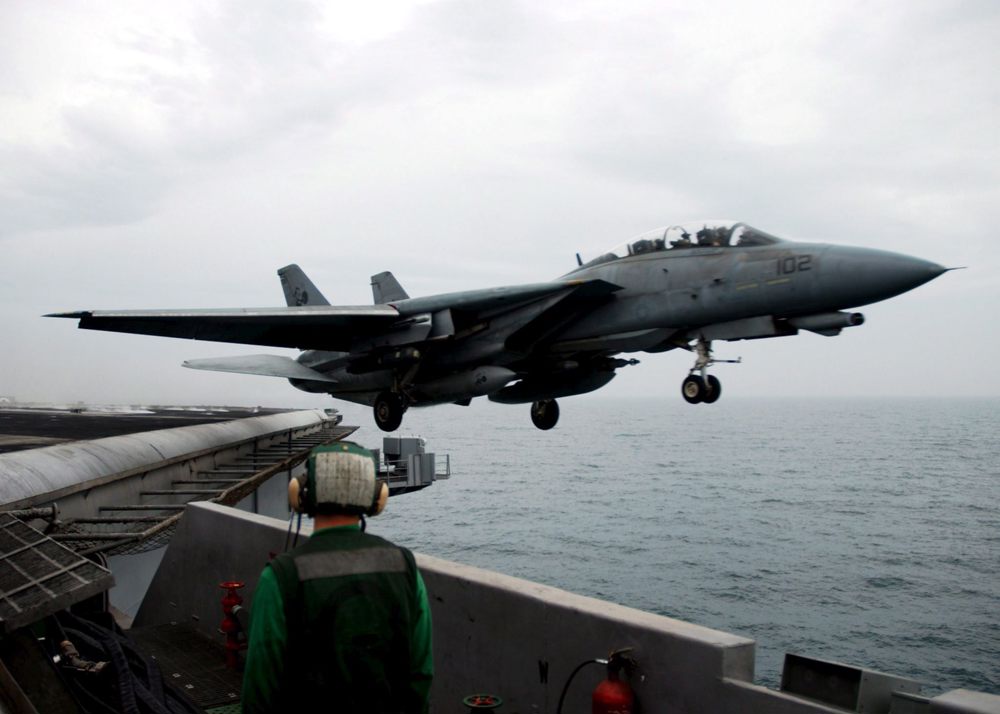Un segundo avión de combate de la Armada de EE.UU. cae al Mar Rojo