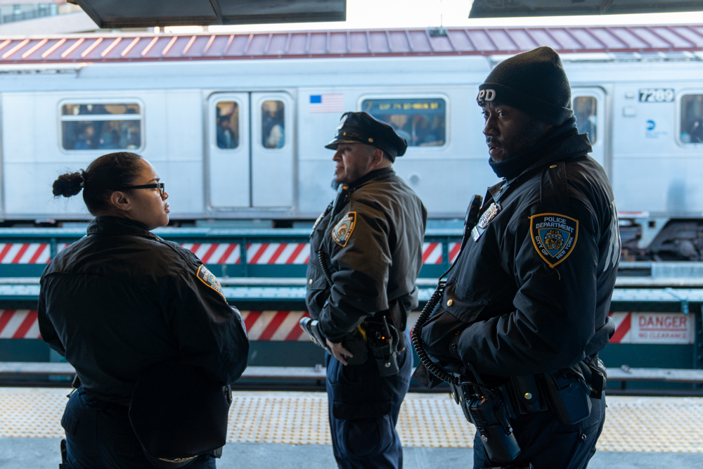La policía captura a cuarto individuo y aún son seis los reclusos fugados de prisión EEUU