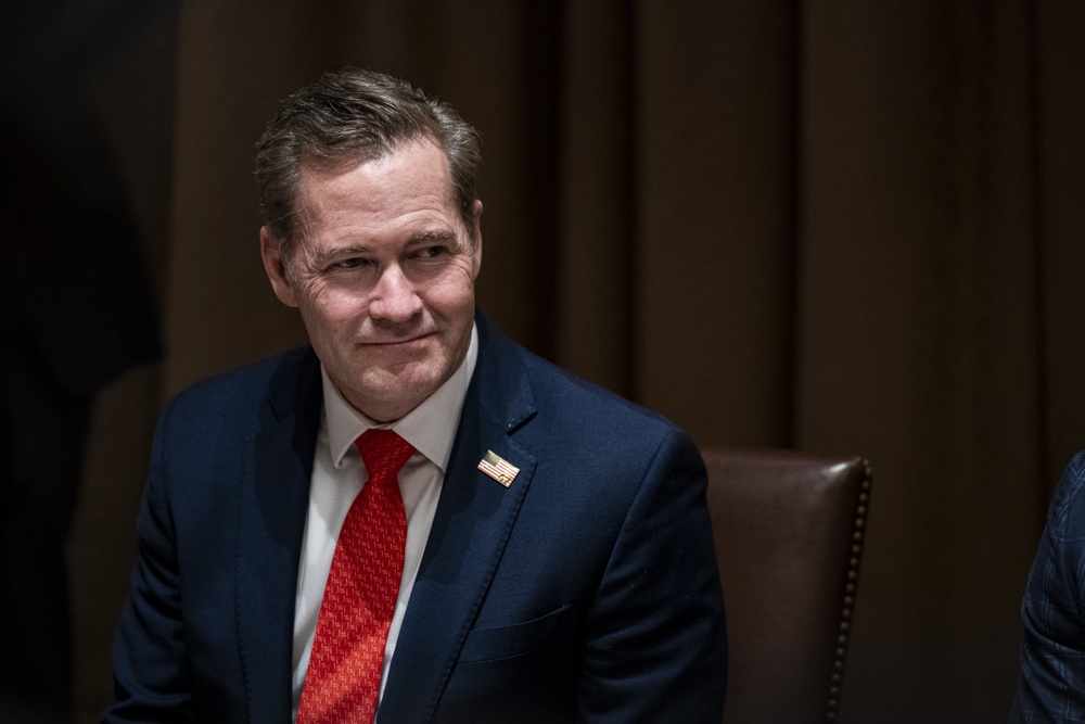 Michael Waltz, valedor de Trump durante años, víctima de la primera purga del mandato