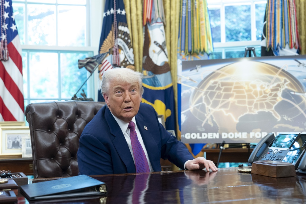 Trump preside el jueves una controvertida cena con personas que invirtieron en su memecoin