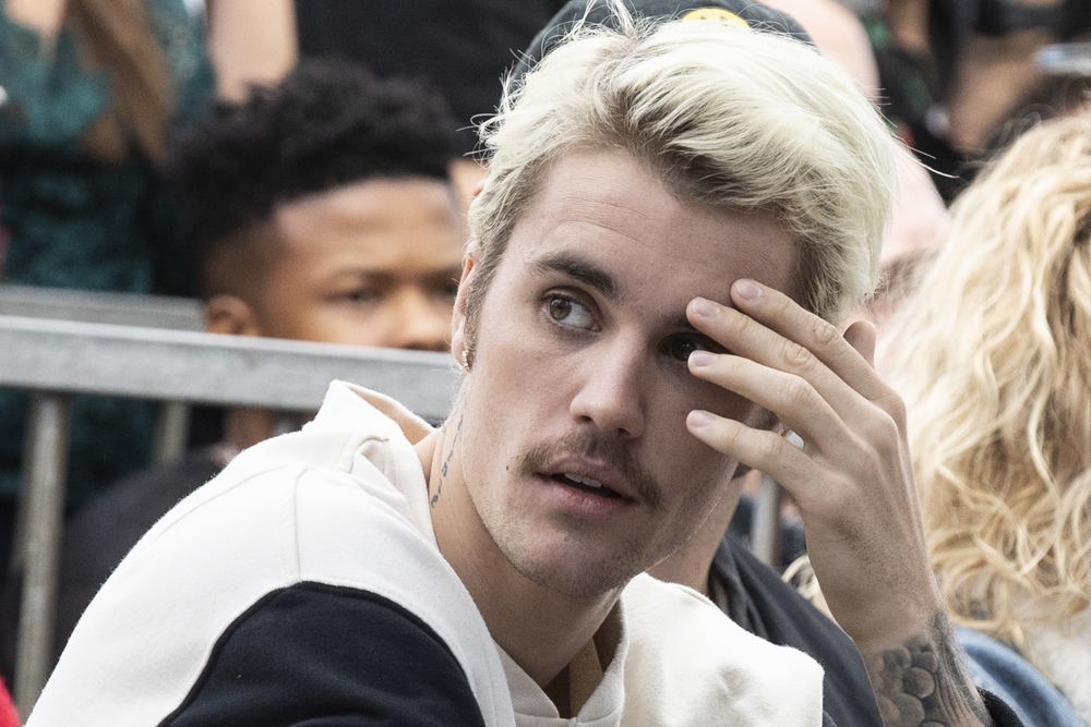 Justin Bieber estaba al borde de la quiebra antes de vender su catálogo musical, según TMZ
