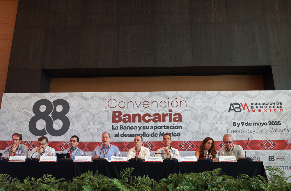 Bancos advierten que dejar de pagar deuda de rescate bancario daña reputación crediticia