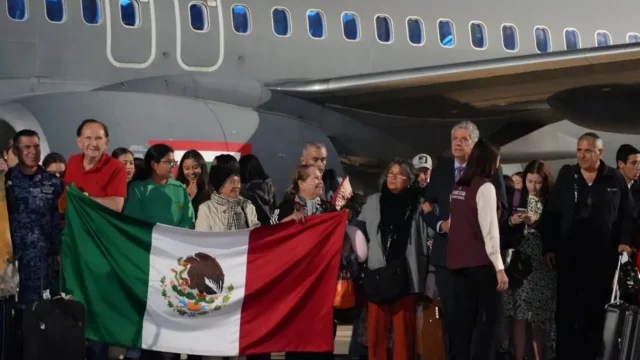 mexicanos-israel-avion-640x360