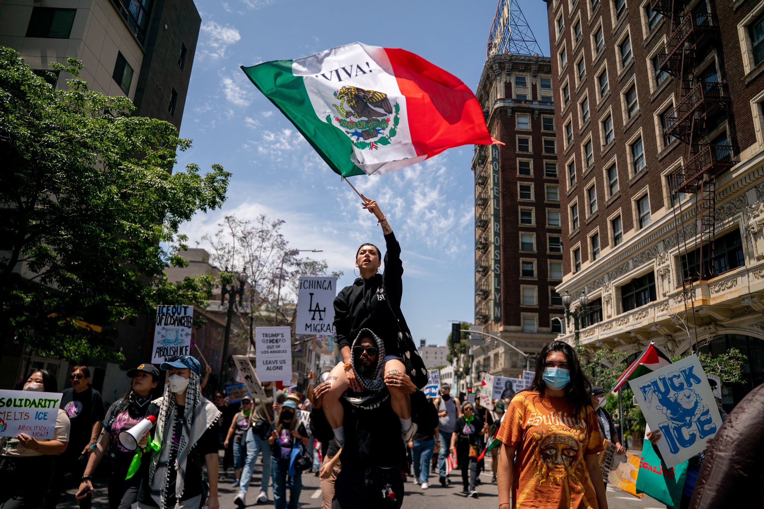 Las protestas disminuyen en Los Ángeles tras la masiva manifestación contra Trump