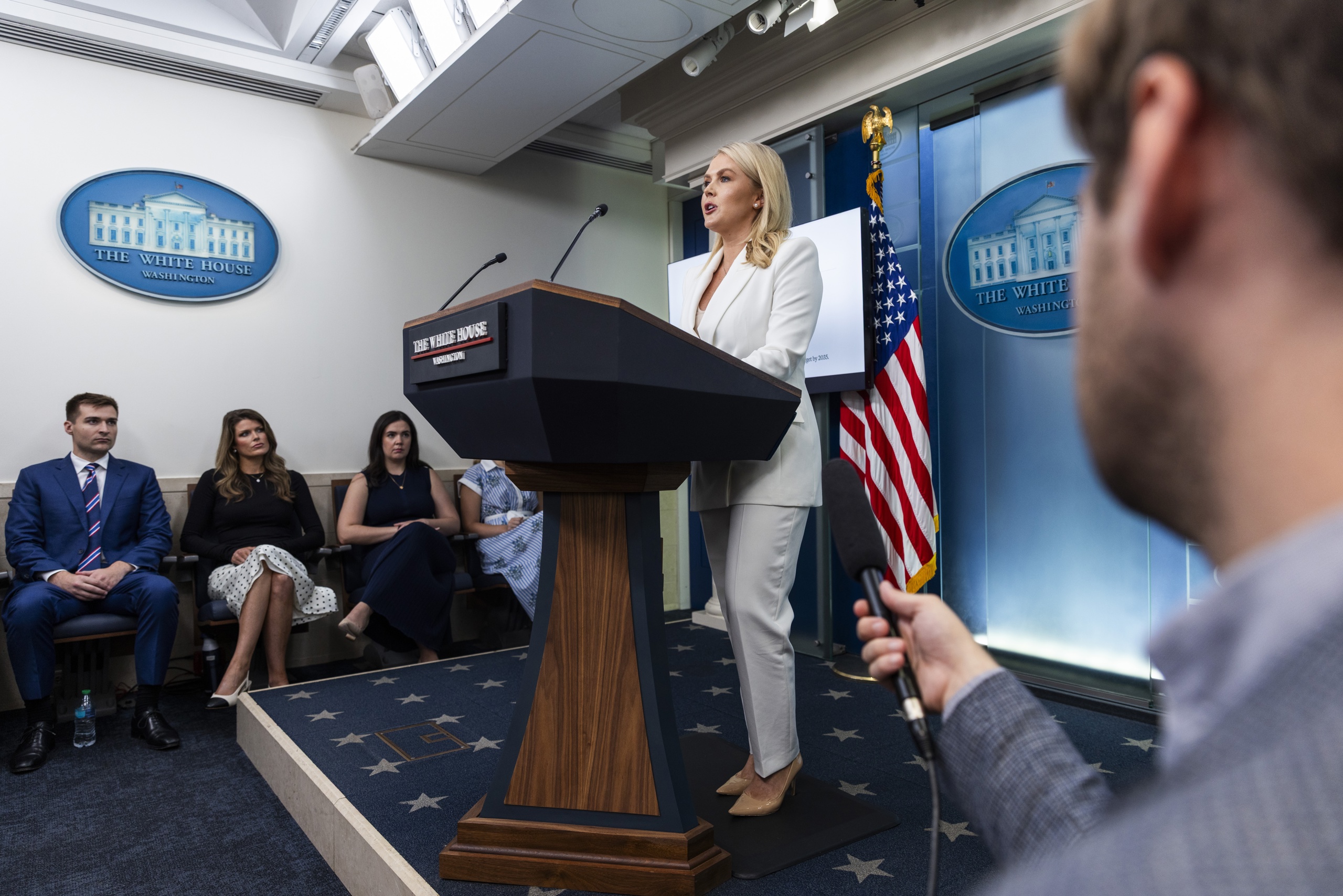 EEUU afirma que plazo en julio para negociar nuevos pactos comerciales “no es crítico”