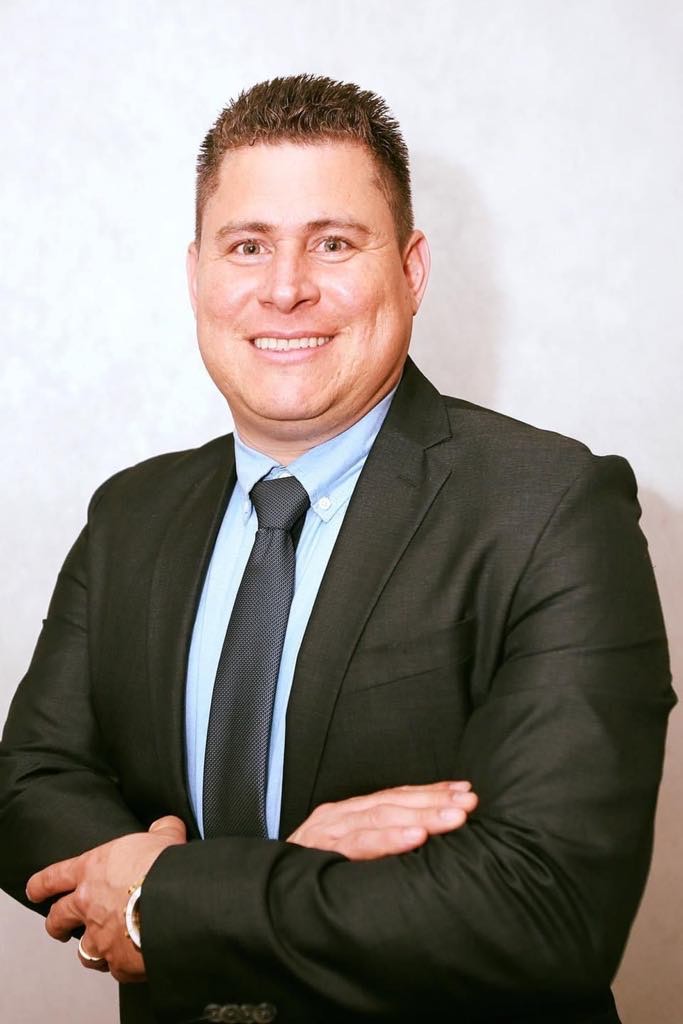 Desestiman cargos contra periodista salvadoreño que cayó en manos de Inmigración en EEUU