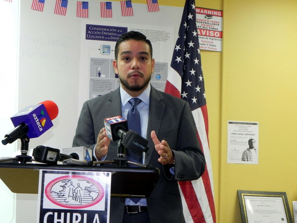 Mayor organización proinmigrante de Los Ángeles se defiende de acusaciones por protestas