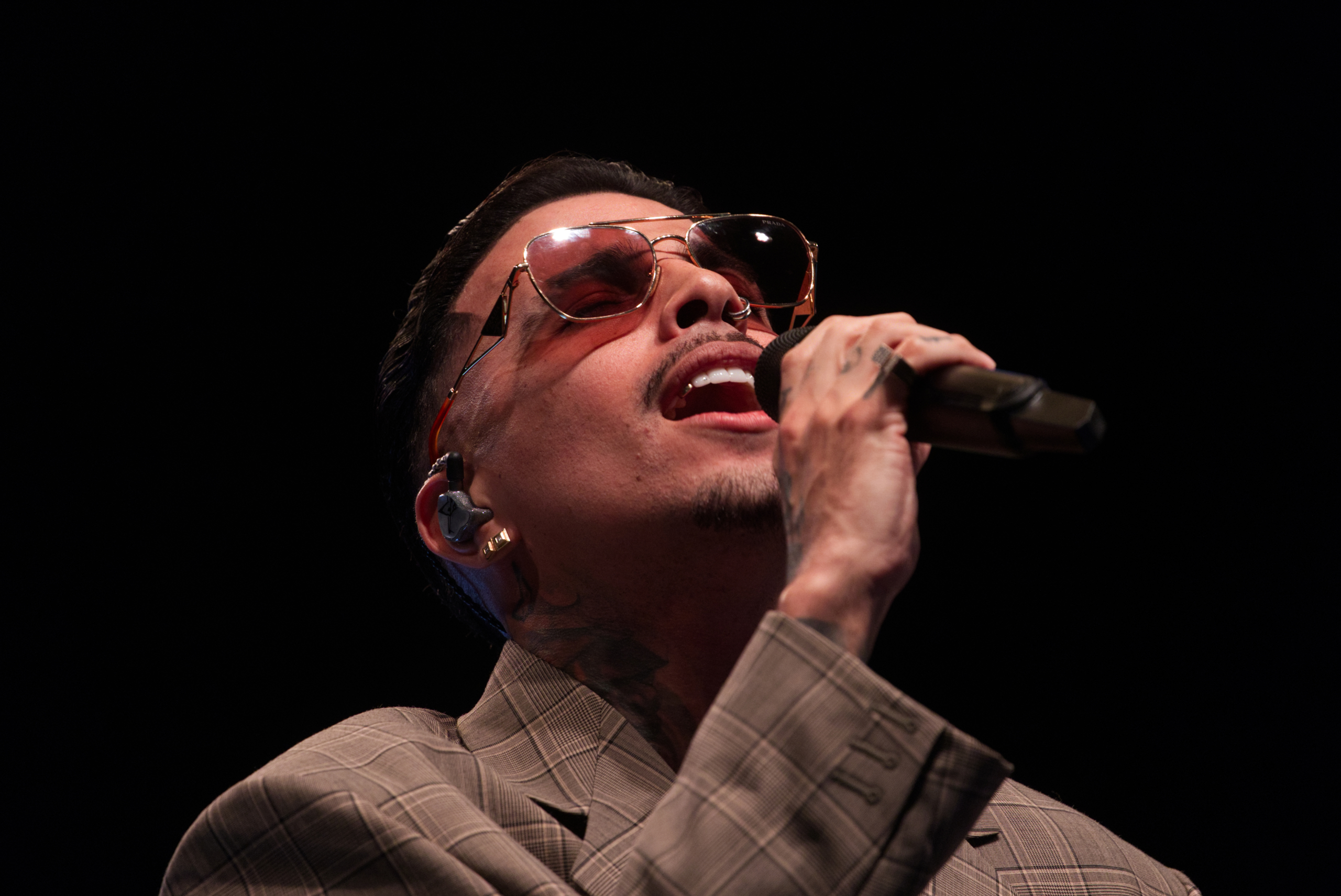 Rauw Alejandro clausurará su gira ‘Cosa Nuestra Tour’ con cuatro funciones en Puerto Rico