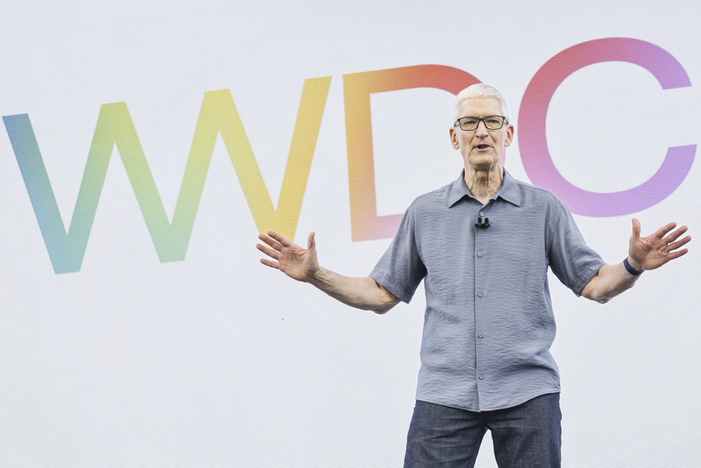 Apple presenta función de IA para traducción en vivo con subtítulos de mensajes y llamadas