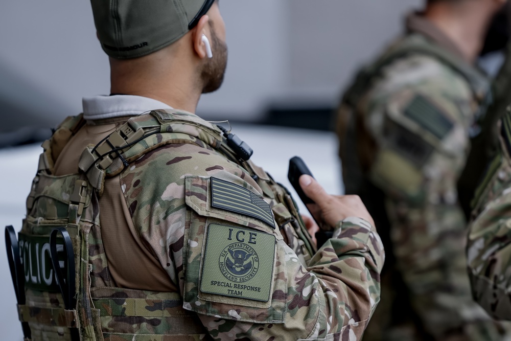 Congresistas califican como “grave error” un operativo armado de Inmigración en California