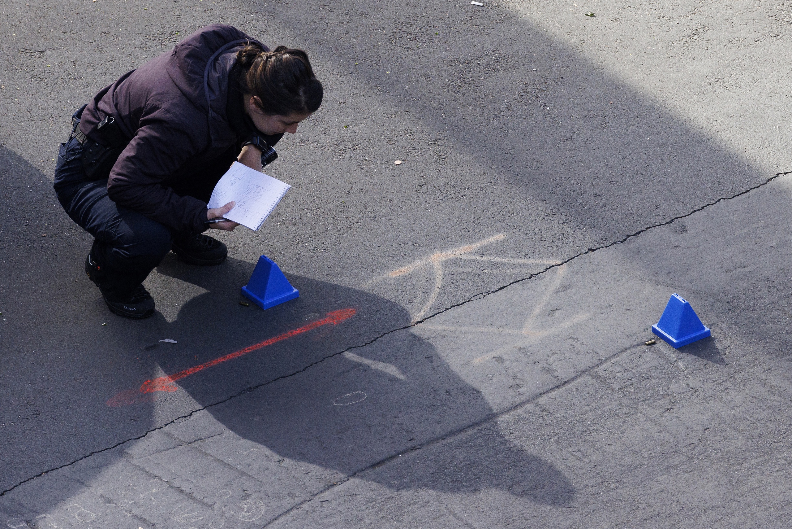Aumentan, a más de 5.700 en 2023, las muertes de hispanos por armas de fuego en EE.UU.