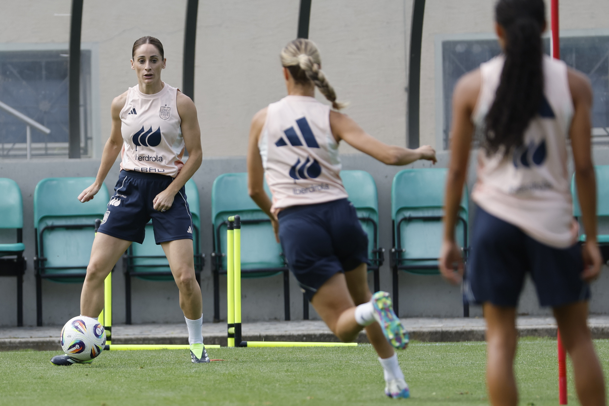 Esther González vuelve a entrenar con España
