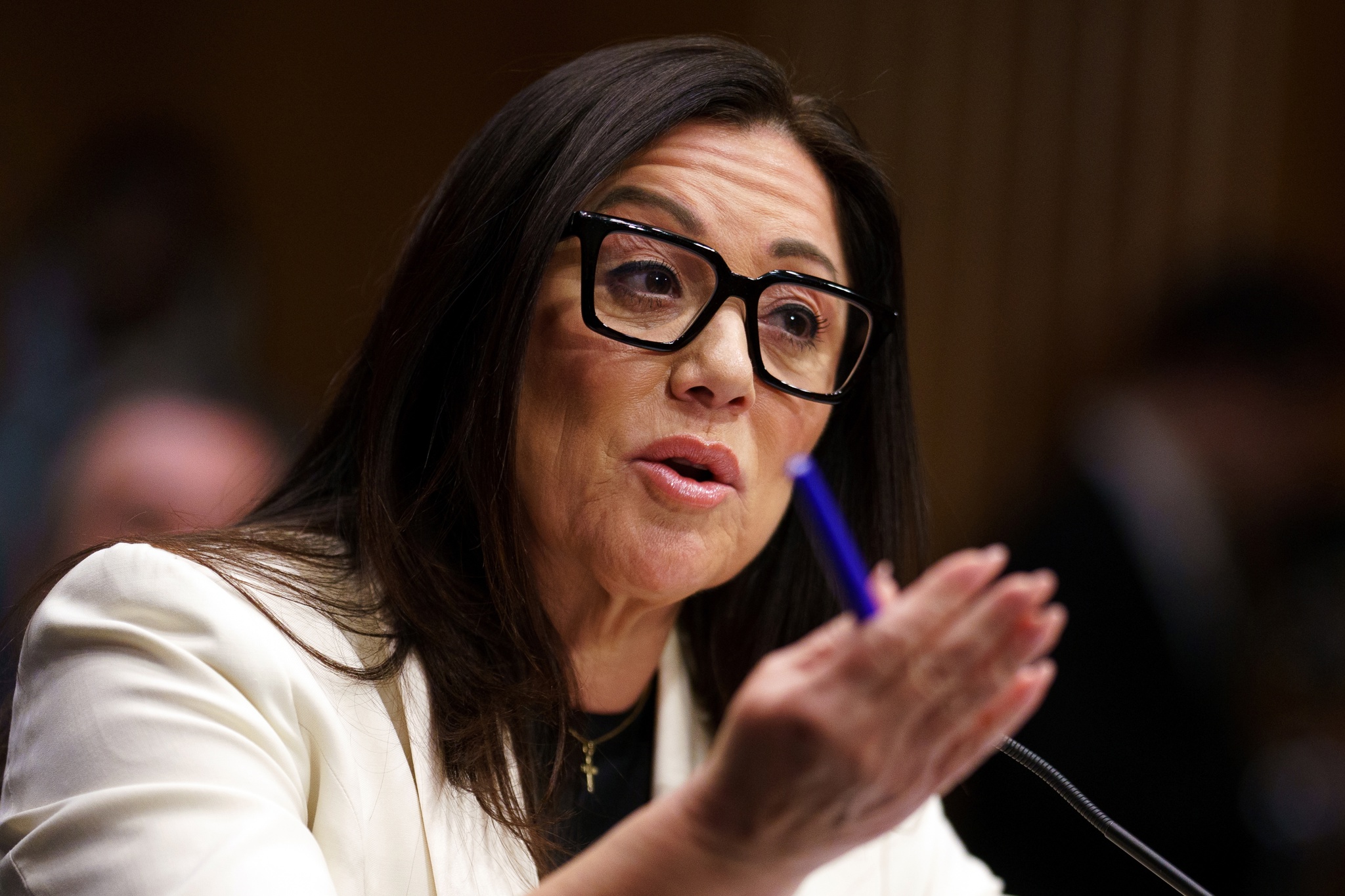 EE.UU. corta el acceso a programas de desarrollo laboral a inmigrantes indocumentados