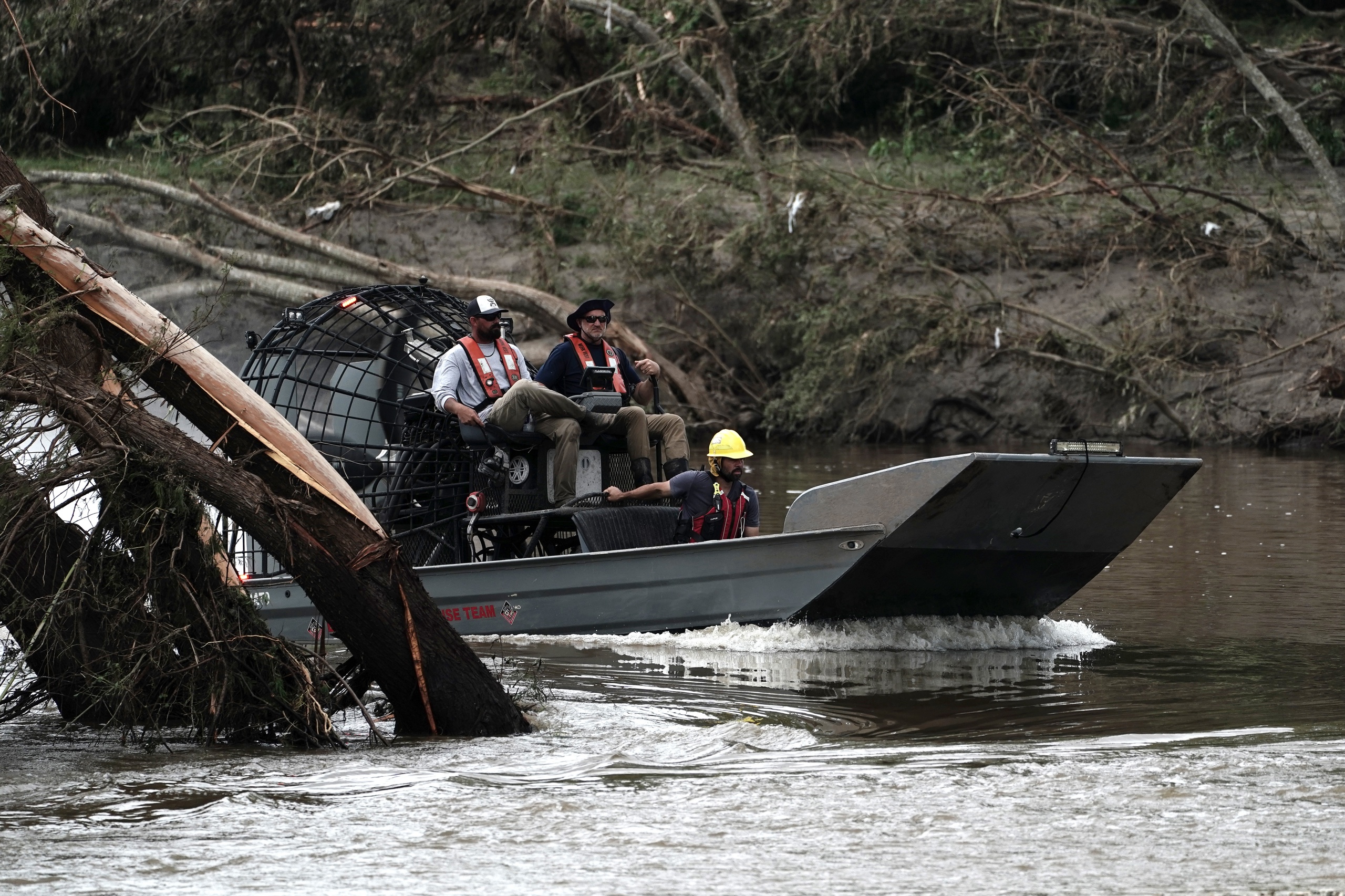 La tormenta Chantal deja 2 muertos tras ser la primera de la temporada que golpea a EEUU