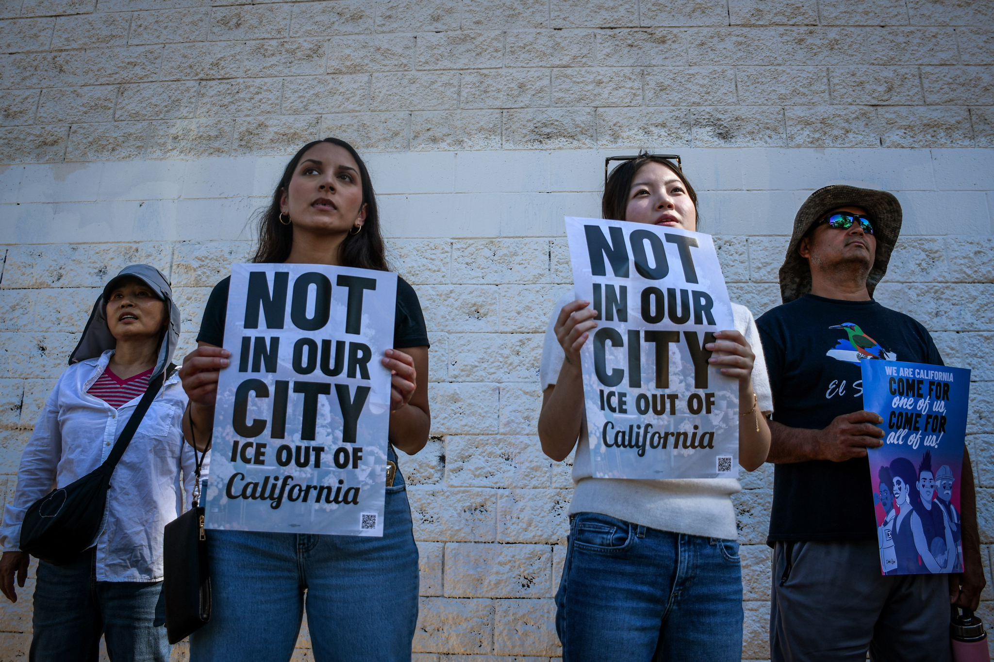 La comunidad asiática de Los Ángeles se une a la hispana para frenar las redadas de ICE