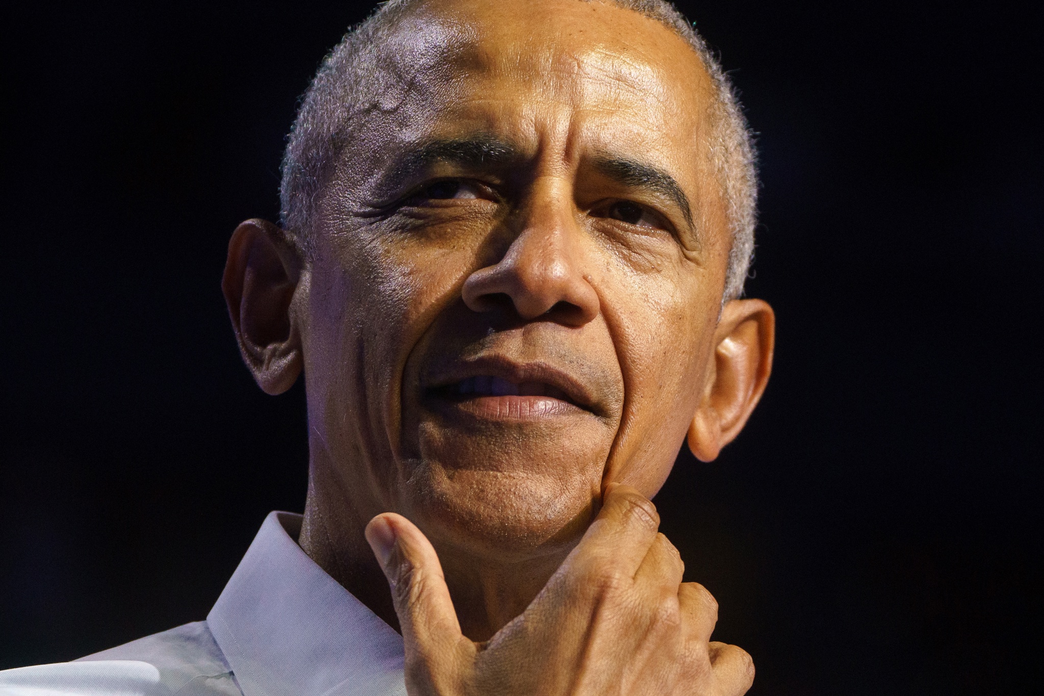 Obama tacha de ridícula la afirmación de Trump que lo acusa de injerencia electoral