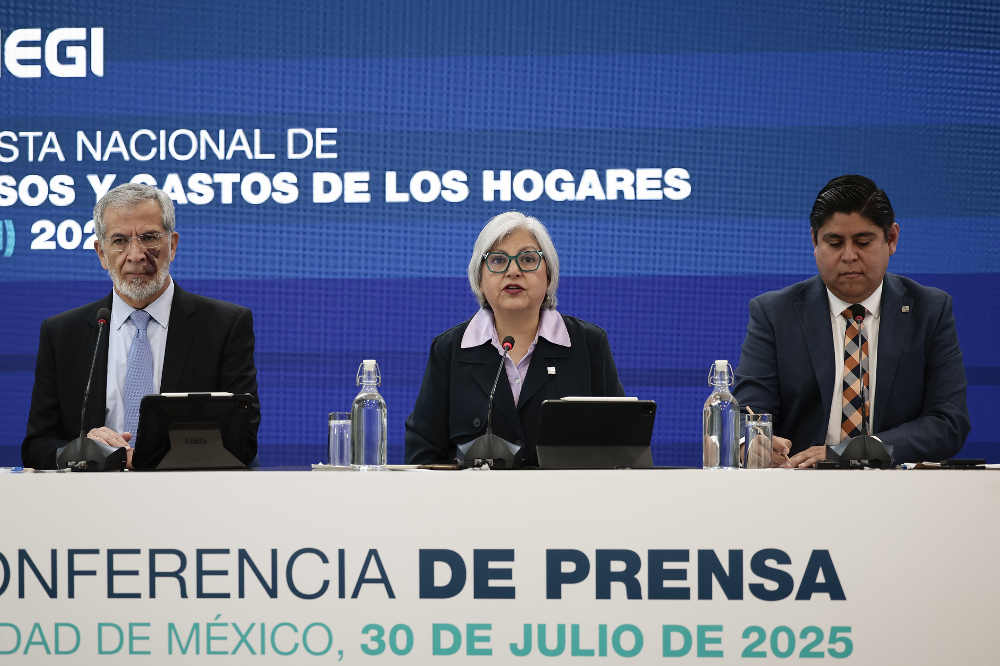 Los hogares mexicanos registran los ingresos y gastos más elevados desde 2016