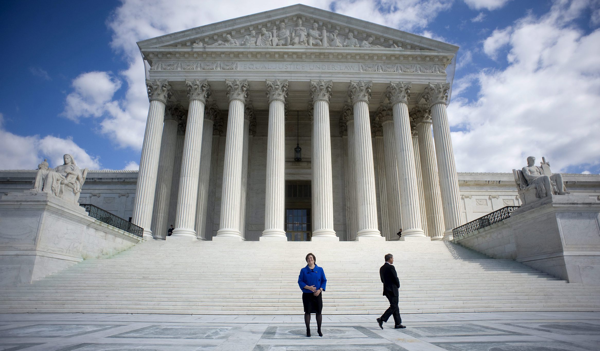 Supremo de EE.UU. bloquea la polémica ley de Florida que criminaliza a los indocumentados