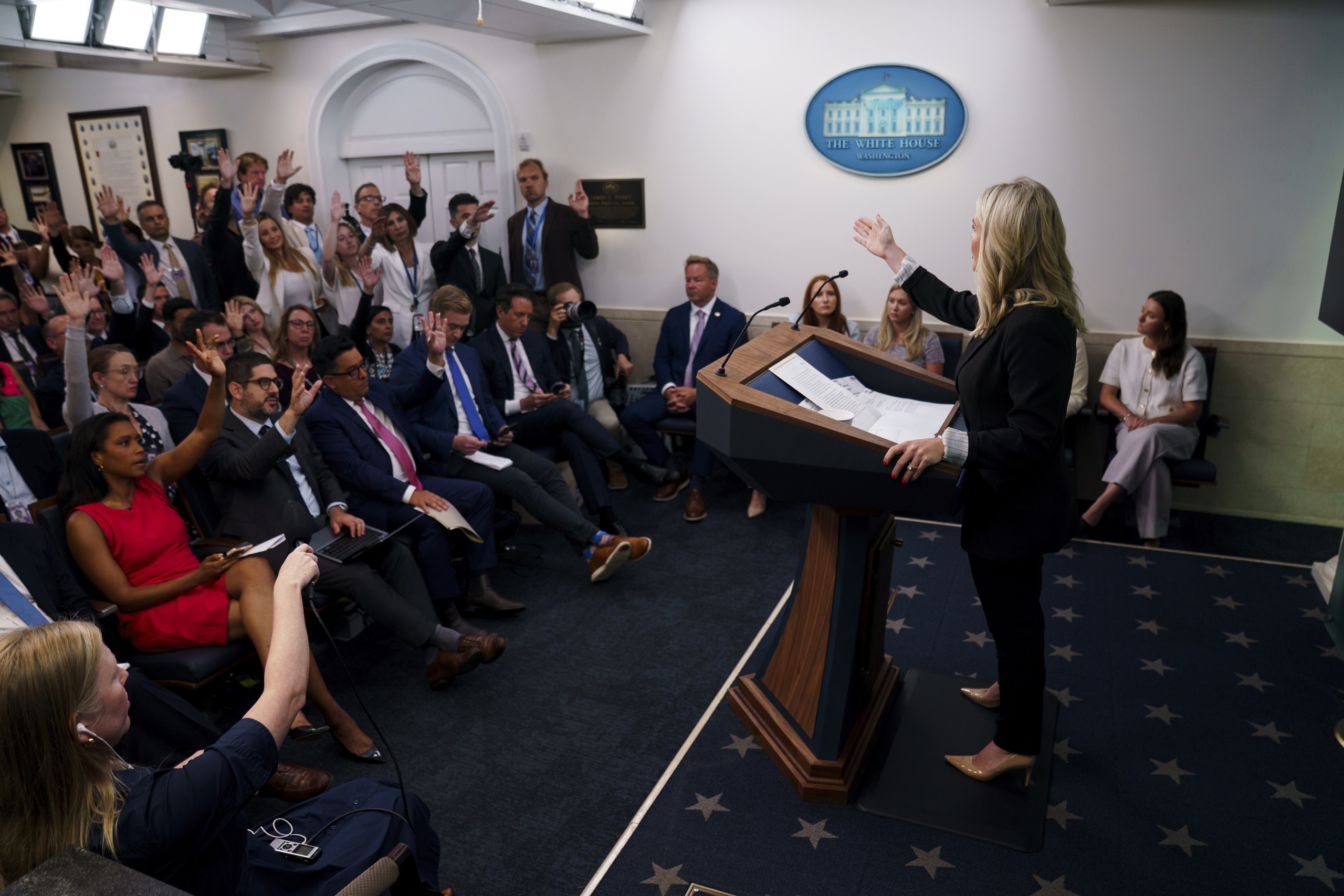 Trump amplía la tregua arancelaria al 1 de agosto y fija nuevas tasas para algunos países