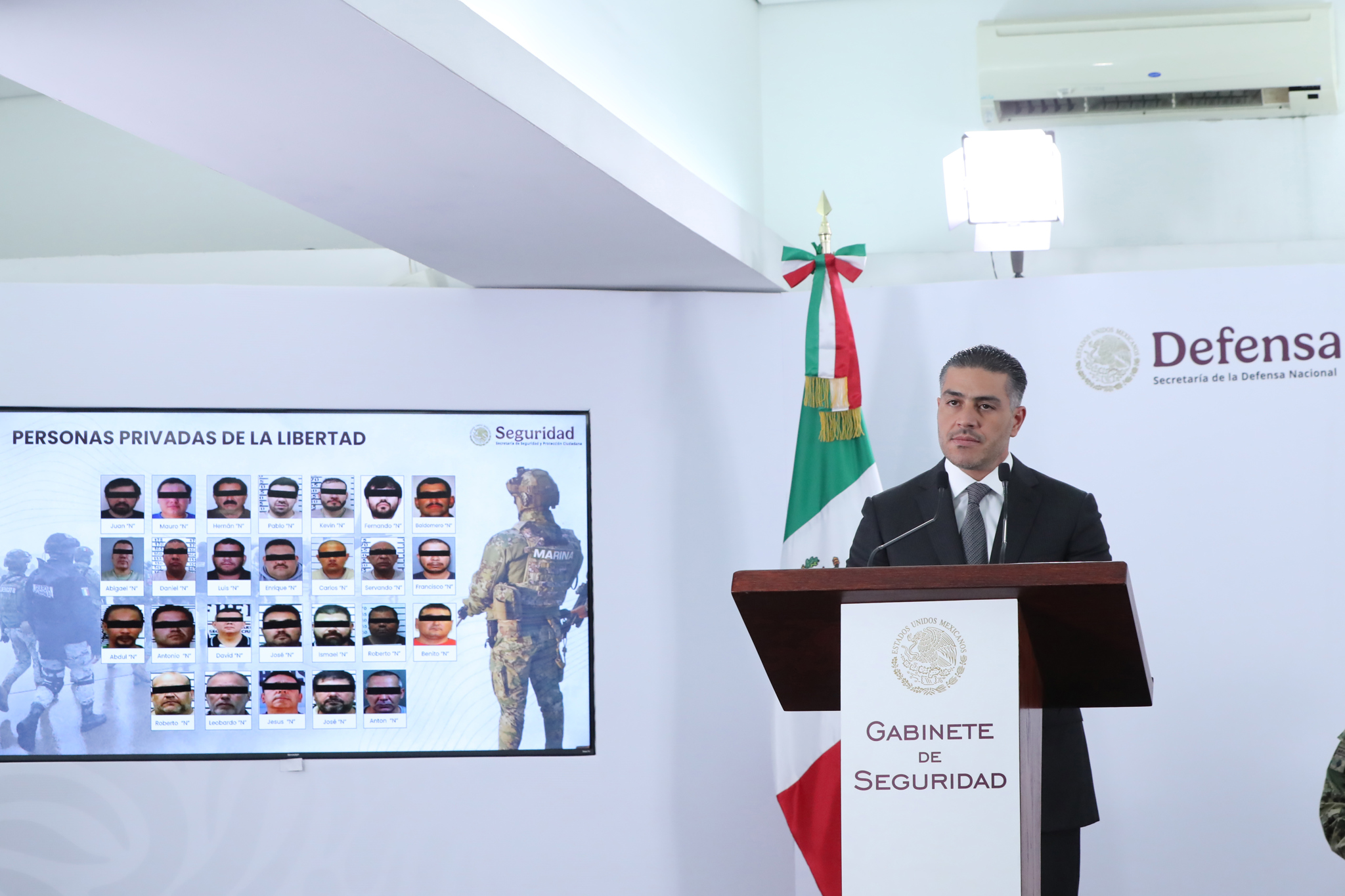 Presentan cargos en Nueva York contra tres de los 26 narcos enviados por México a EE.UU