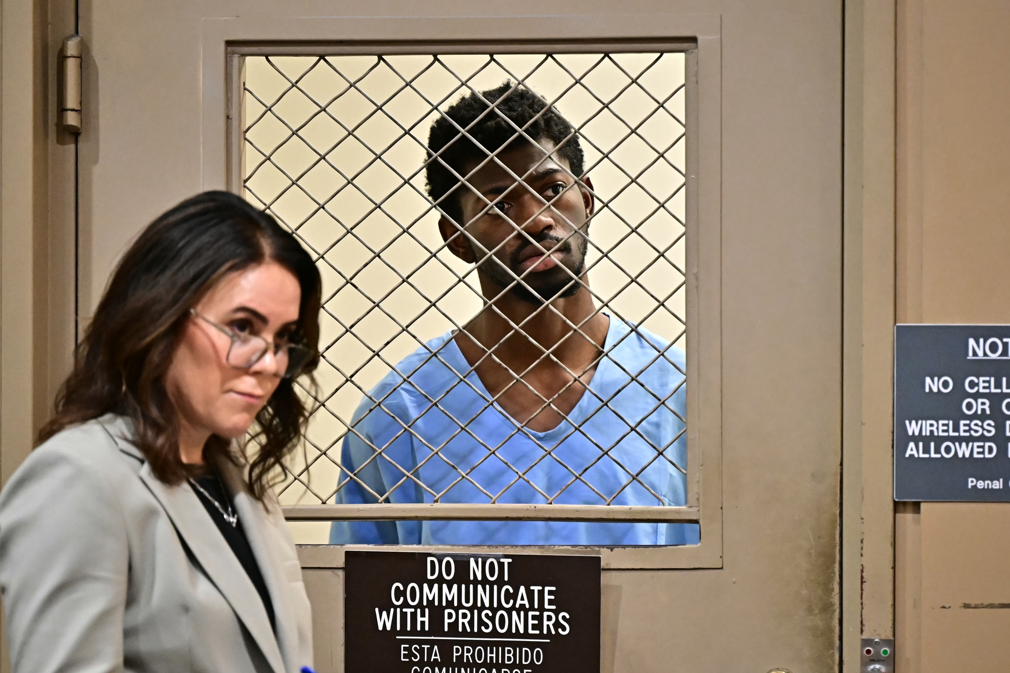 Lil Nas X enfrenta cuatro delitos graves tras enfrentarse a la policía en Los Ángeles