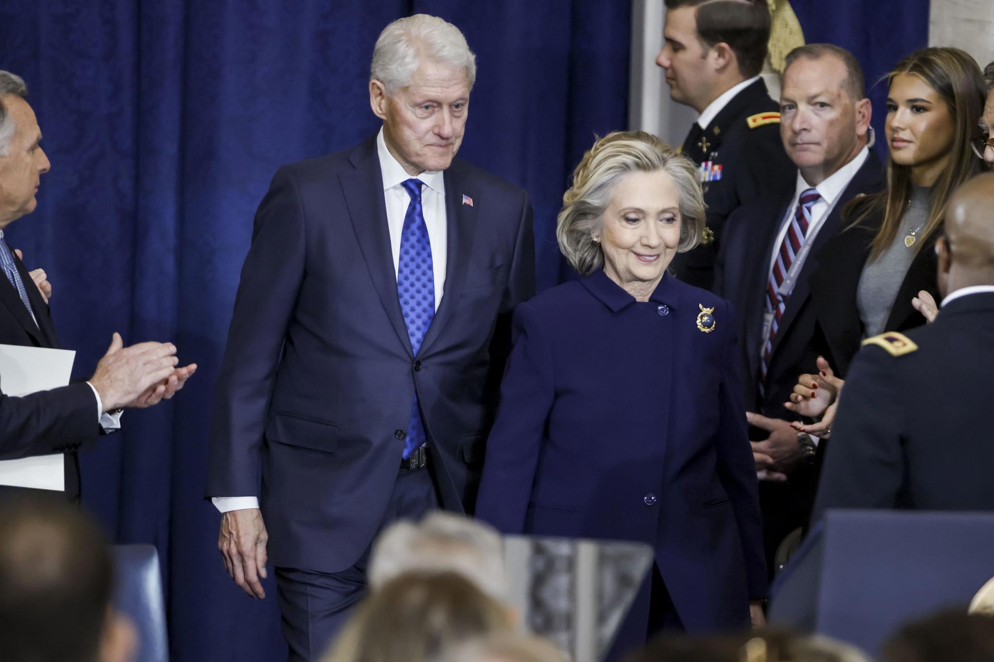 Bill y Hillary Clinton, citados a comparecer en el Congreso por el caso Epstein