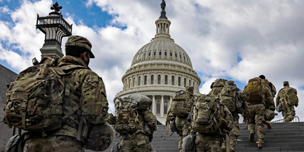 Trump carga contra el alcalde de Chicago tras negarse a que despligue la Guardia Nacional