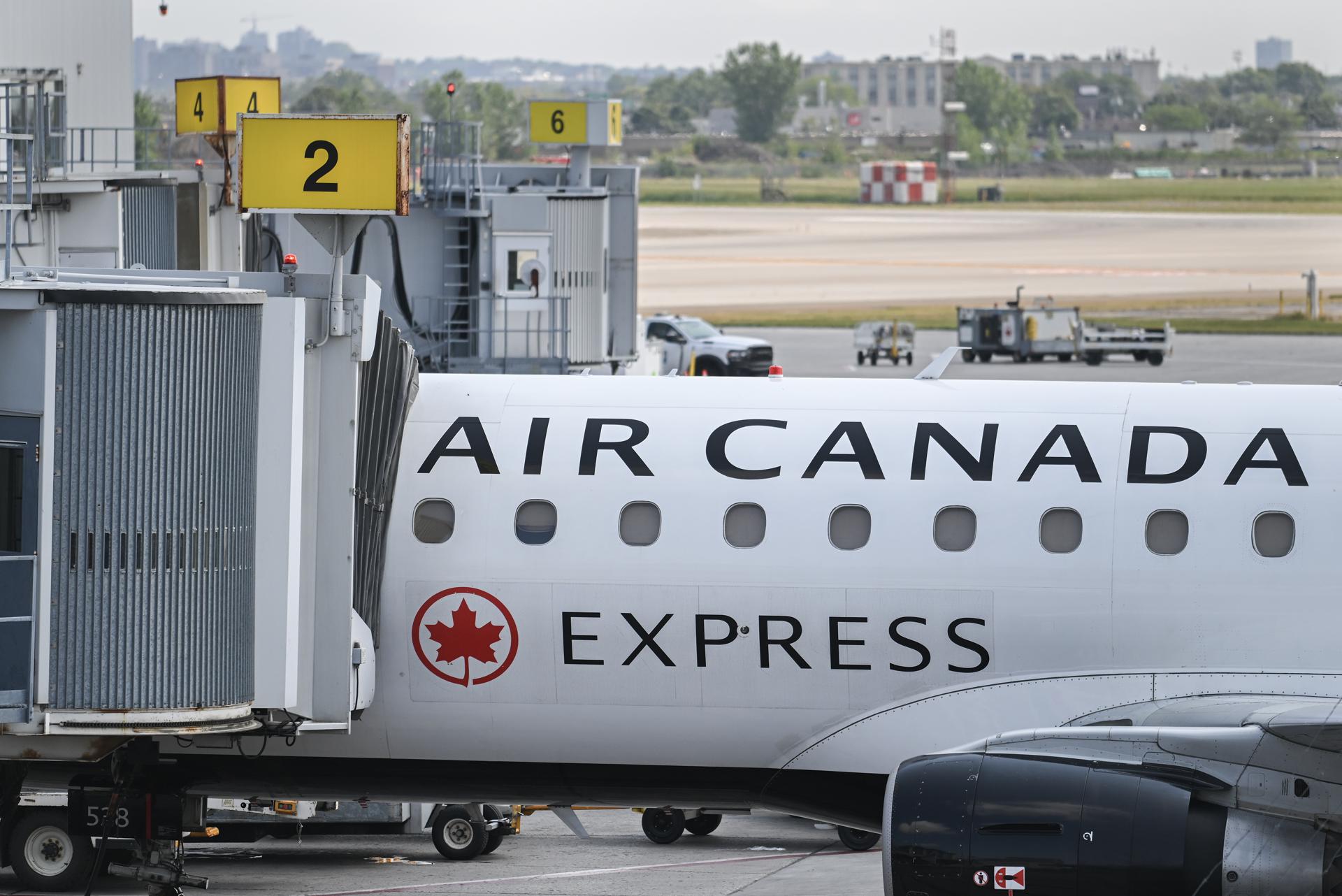 Air Canada empieza a cancelar docenas de vuelos internacionales de larga distancia