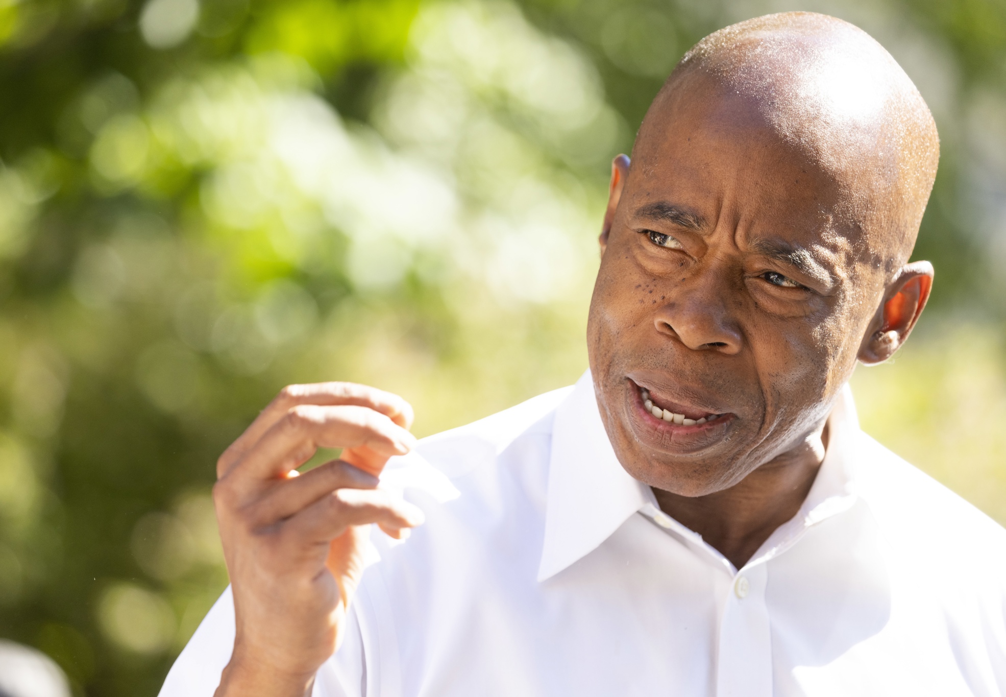 Alcalde de Nueva York ordena envío de mil policías al Bronx ante ola de tiroteos