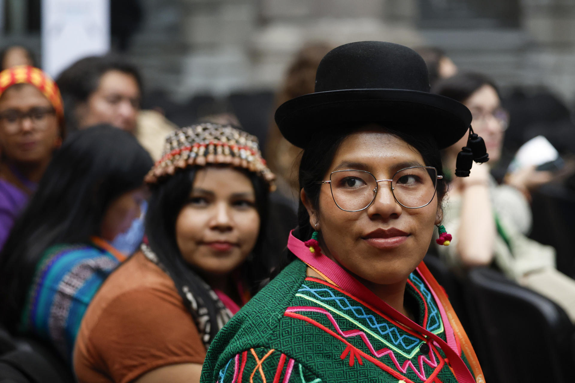 Feministas urgen “desfeminizar” cuidados rumbo a la Conferencia Regional sobre la Mujer