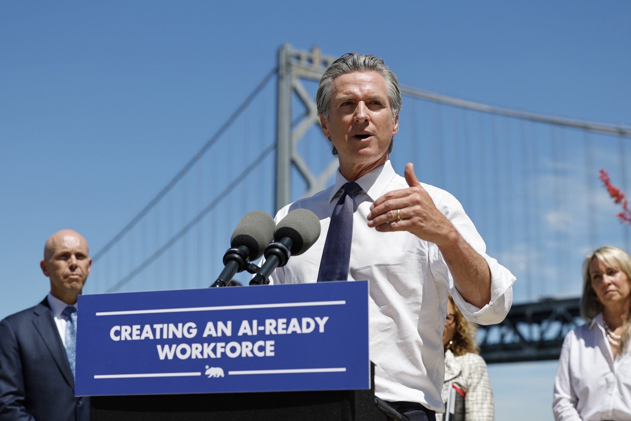 Gobernador de California advierte a Trump de no jugar con el mapa congresional de EEUU