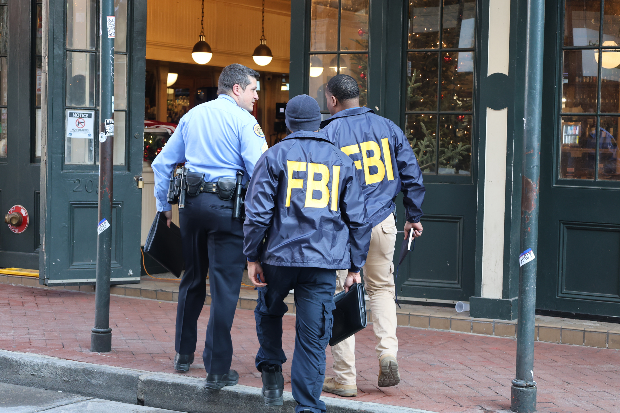 El FBI se aliará con Texas para ubicar a legisladores demócratas que salieron del estado