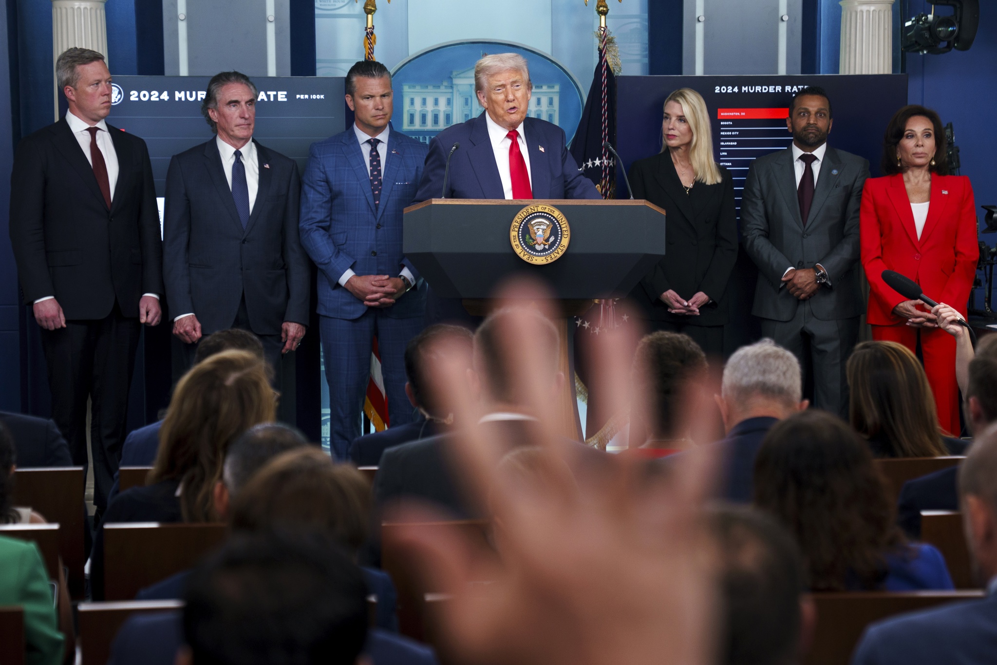 Chicago rechaza la amenaza de Trump de enviar soldados para combatir la violencia