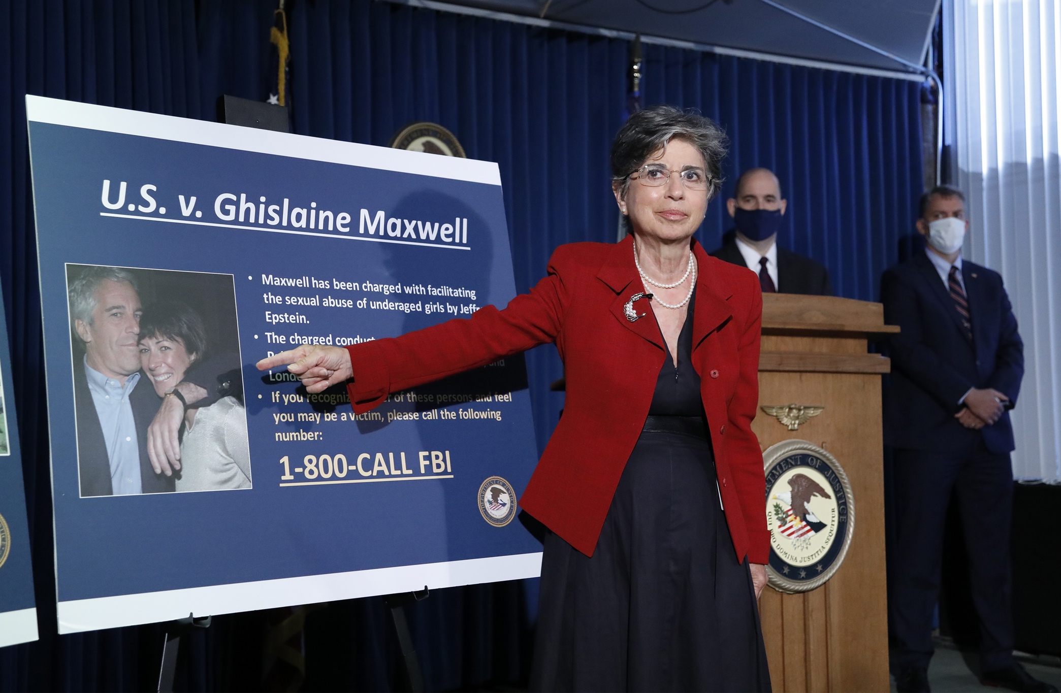 Maxwell aseguró a la Justicia de EE.UU. que Epstein no tenía una lista de clientes famosos