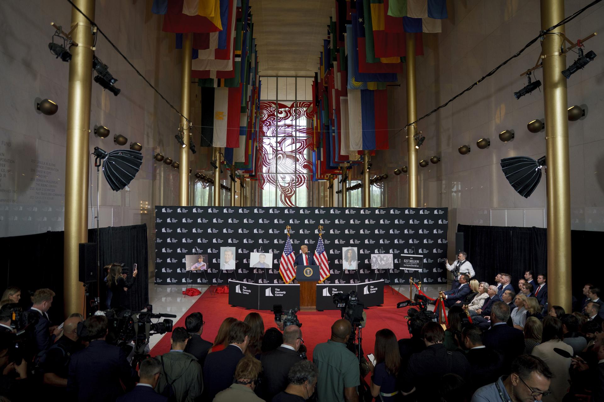 Trump buscará extender más allá de 30 días su control sobre la policía de Washington