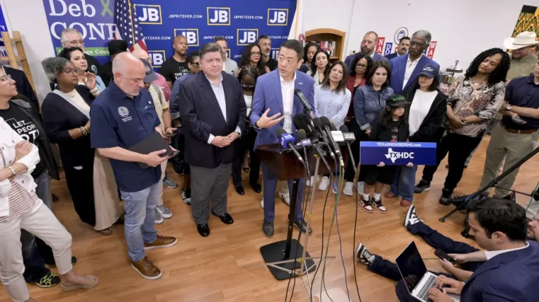 Los demócratas de Texas abandonan el estado para impedir redibujar el mapa electoral