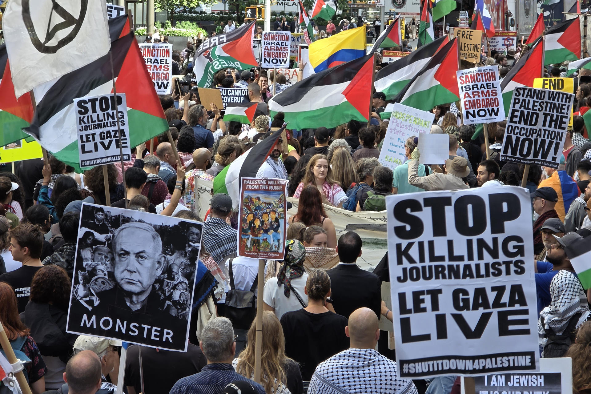Unas 2.000 personas marchan en Nueva York contra Benjamín Netanyahu y la guerra de Gaza