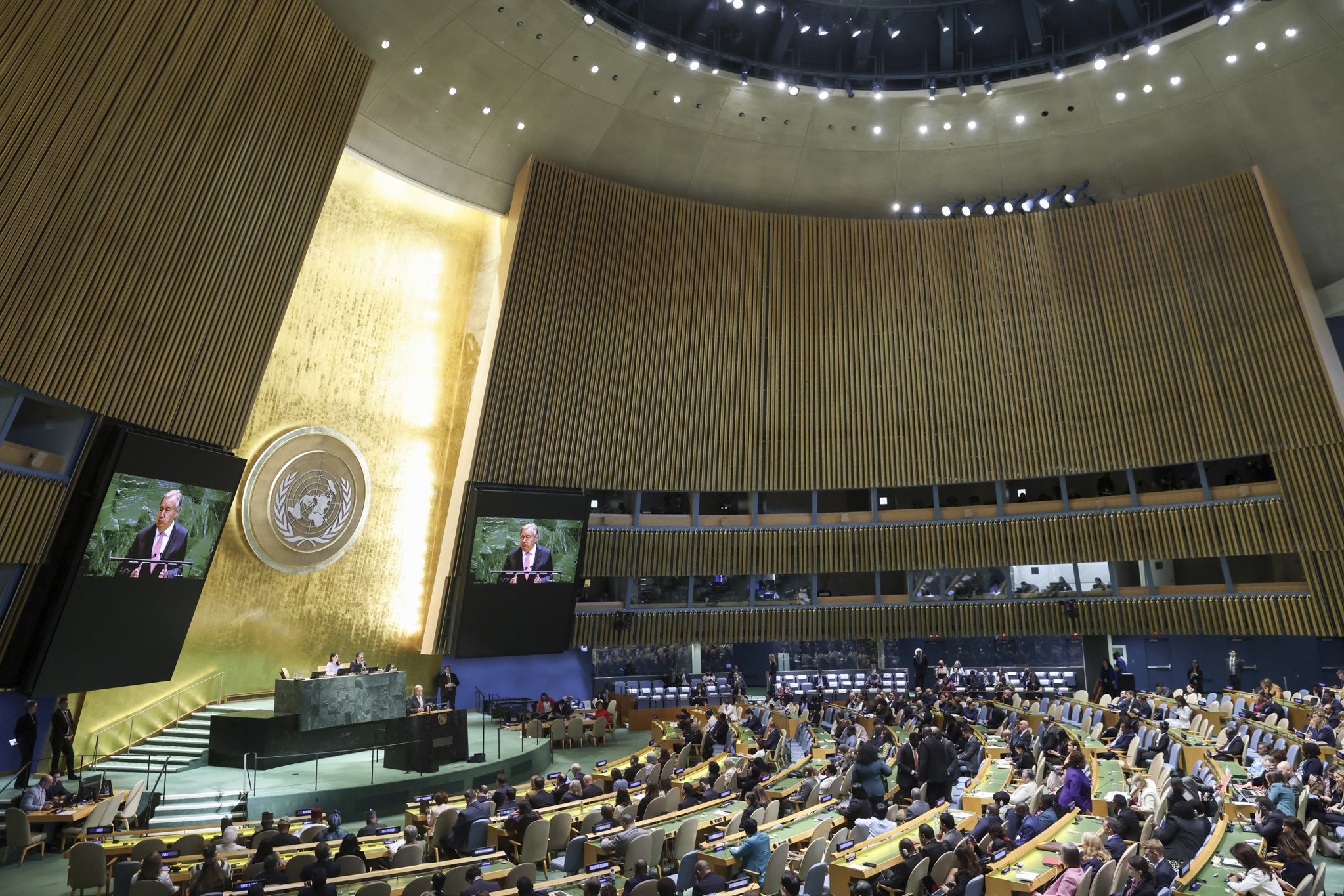 HRW llama a suspender acuerdos comerciales con Israel e imponer sanciones a funcionarios